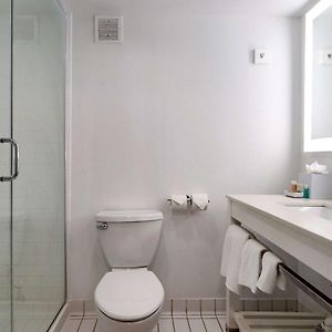King Room Mobility accessible